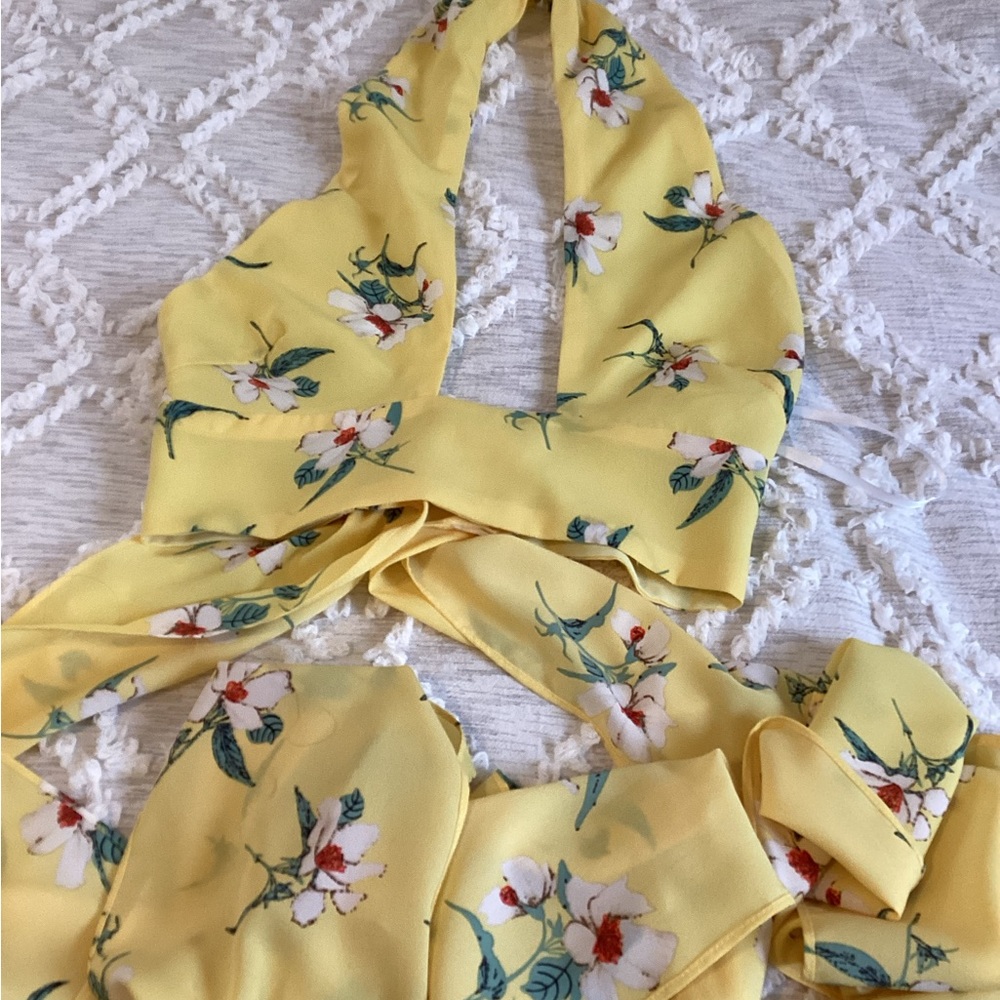 Superdown Yellow Halter Wrap Top - image 2